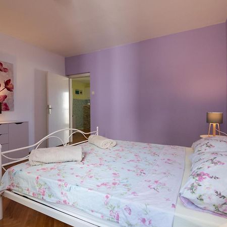 Spacious City Center Apartment - 4 Pax Dubrovnik Exterior photo